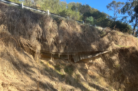 Snobs creek landslip.png