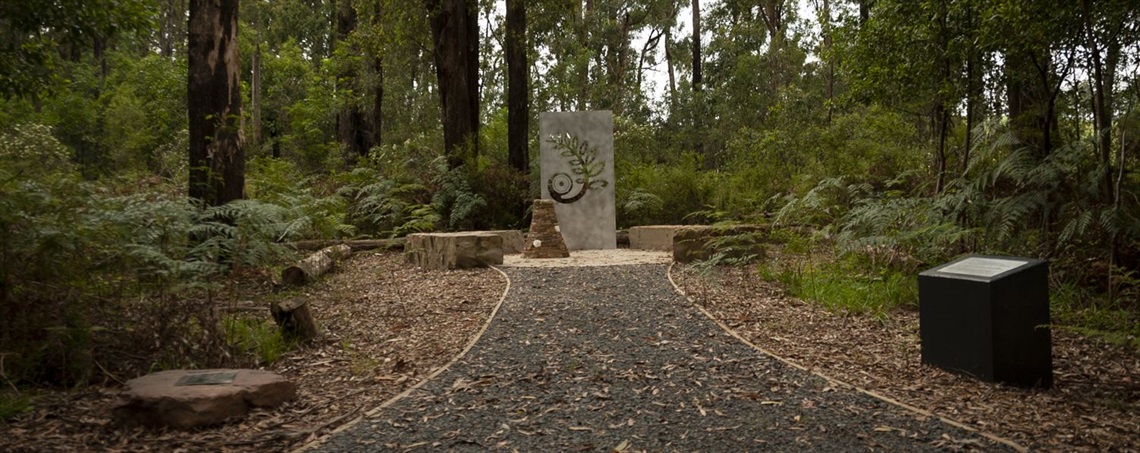 Narbethong Bushfire Memorial 1.jpg